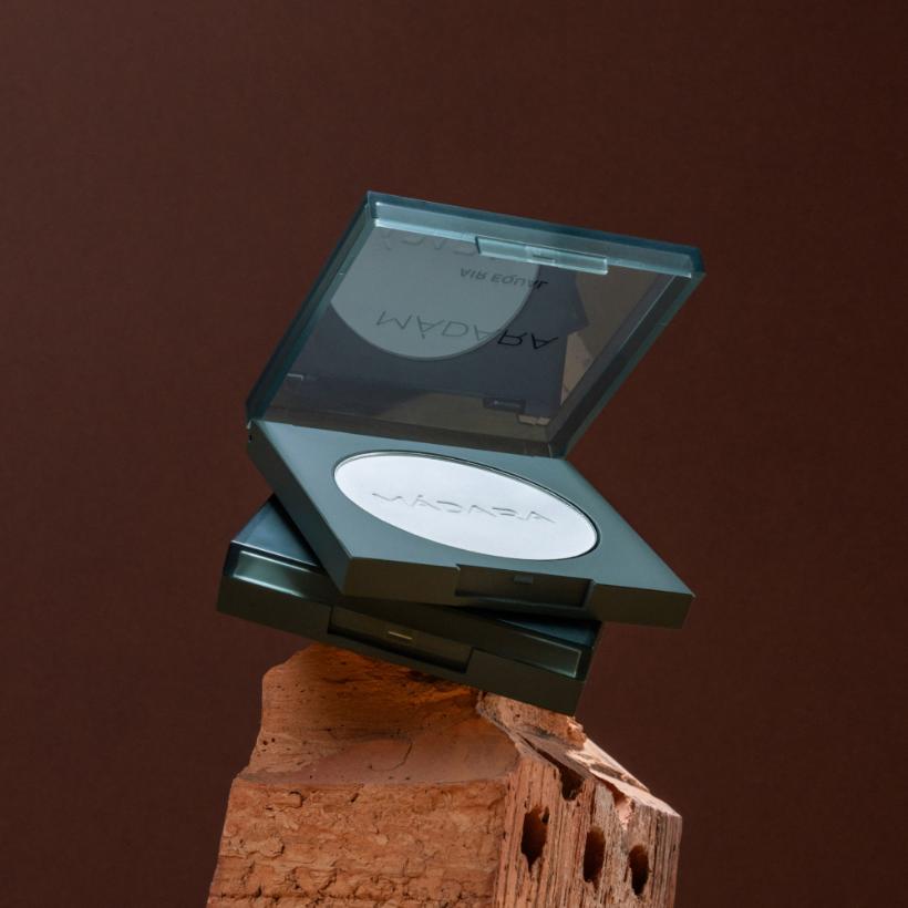 Air Equal Soft Silk Mineral Powder, 9g