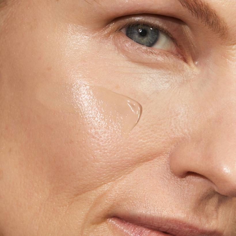 SKINONYM Halbmattierende Foundation, 30ml
