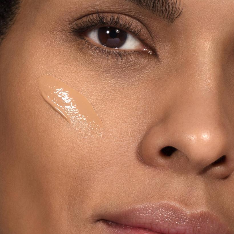 SKINONYM Halbmattierende Foundation, 30ml