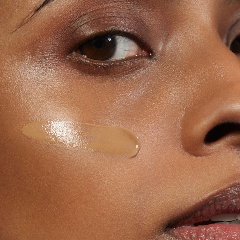 SKINONYM Halbmattierende Foundation, 30ml