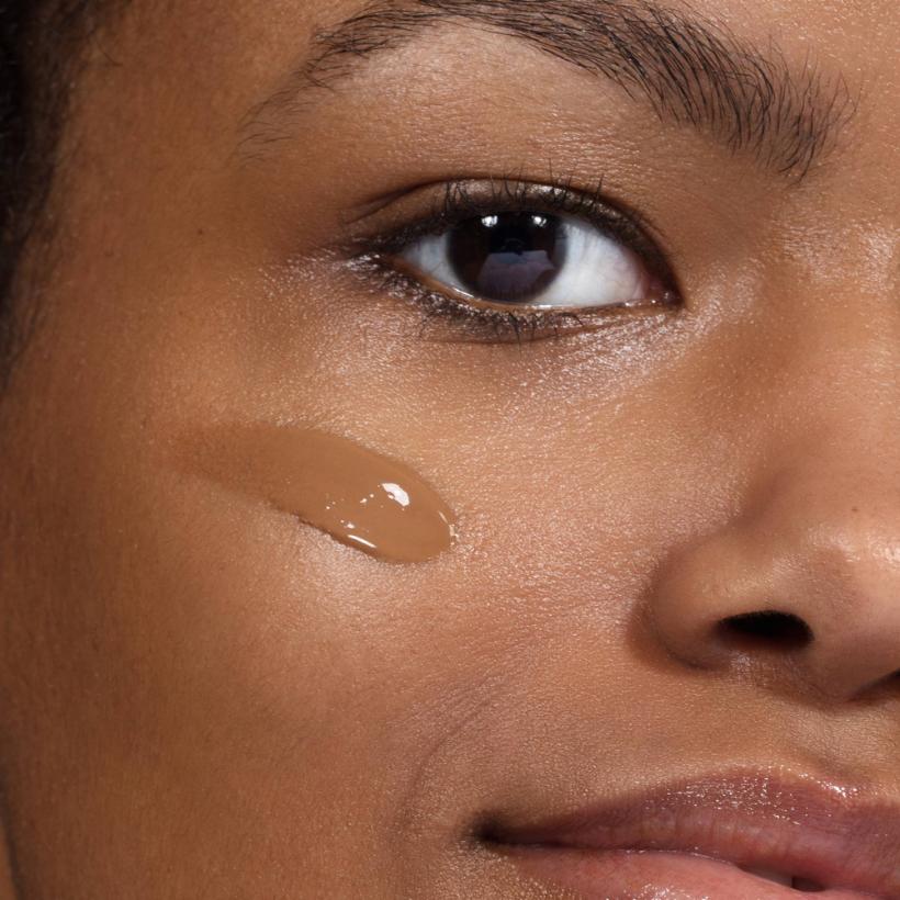 SKINONYM Halbmattierende Foundation, 30ml