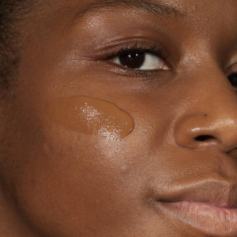 SKINONYM Halbmattierende Foundation, 30ml
