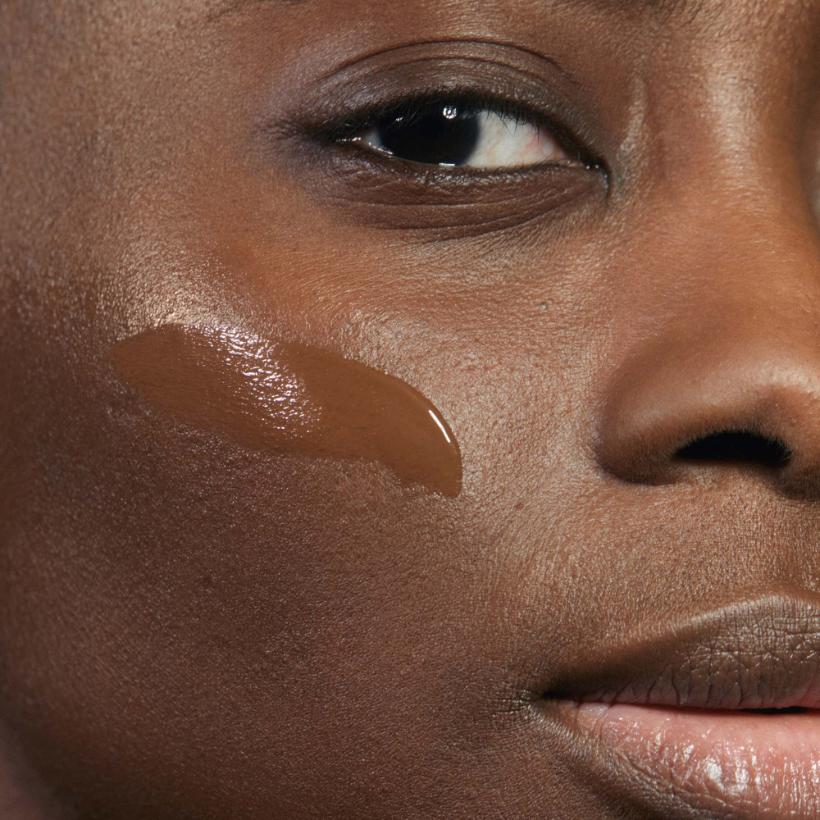 SKINONYM Halbmattierende Foundation, 30ml
