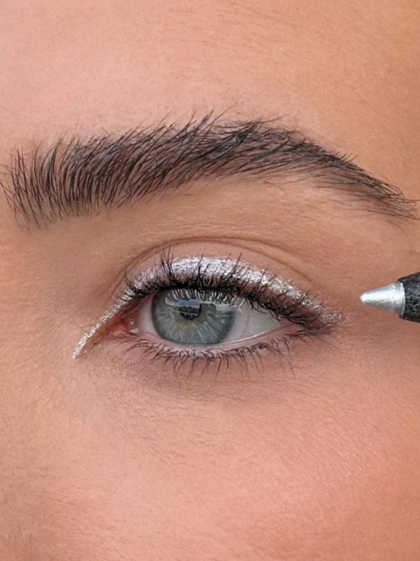 Satin Eyeliner