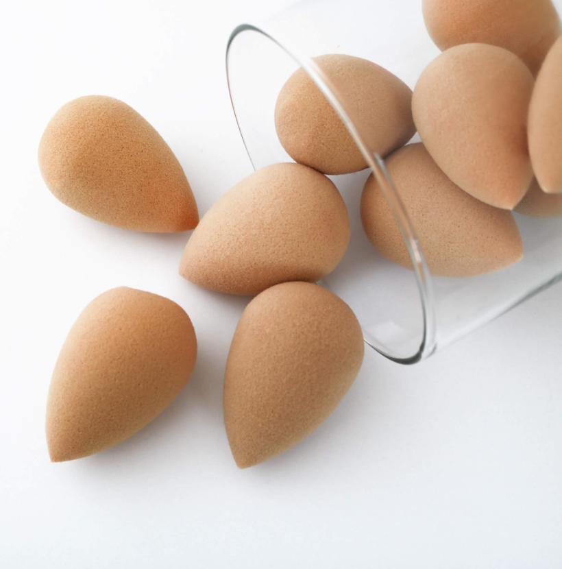 Beautyblender® Makeup-Schwamm - Nude