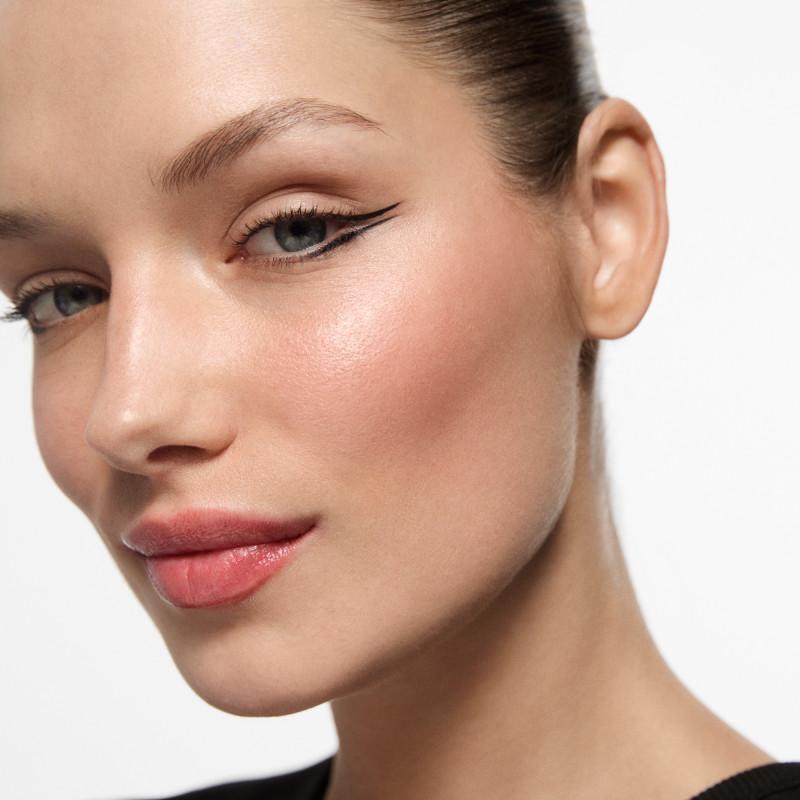 Rosie Cheeks Rouge Blush