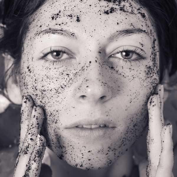 TERRE DE MARS - 001 - Résurgence Coffee Scrub - IRRESS BEAUTY | irress.com