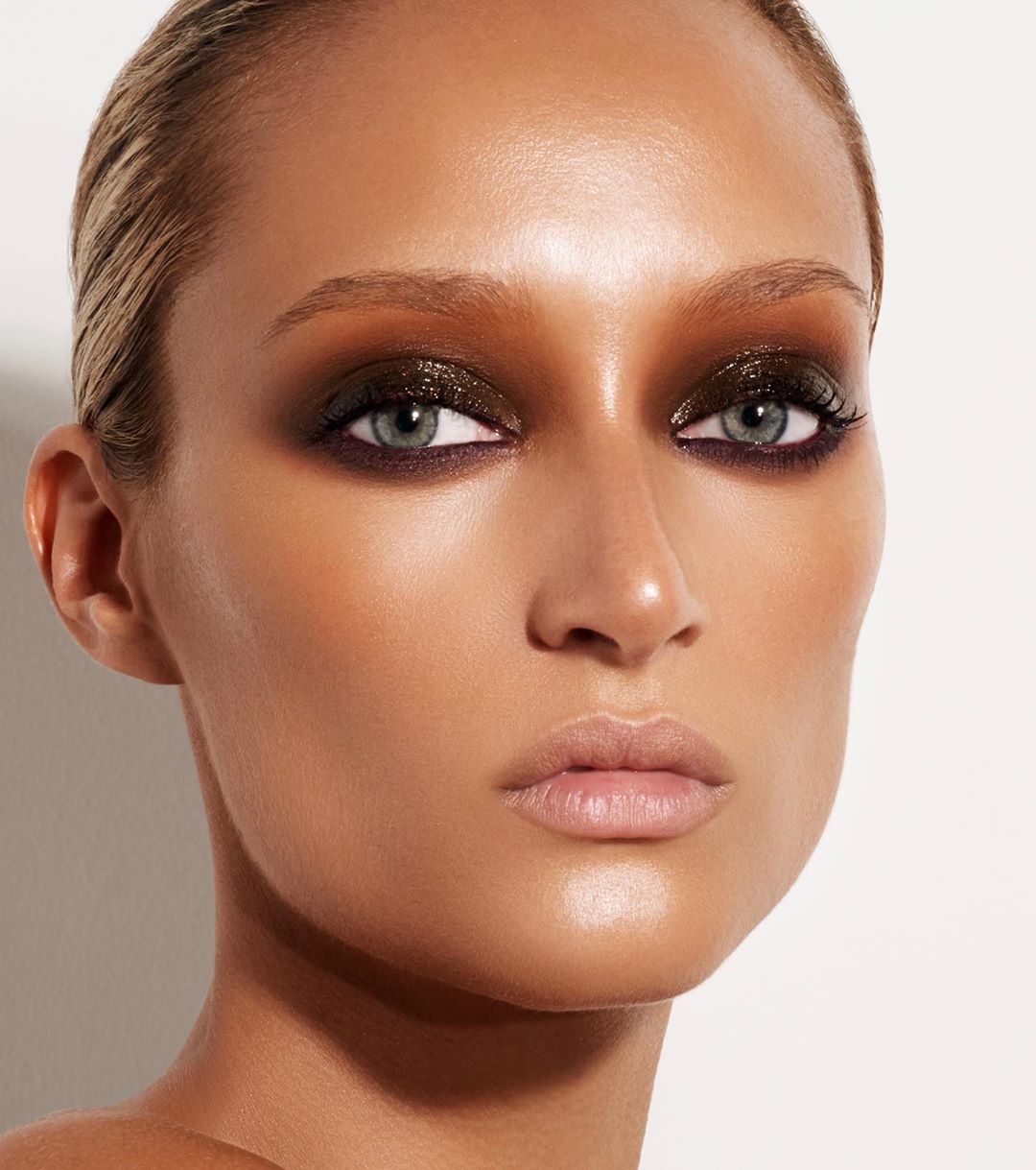 Colorfix Glaze 24-Hour Cream Color