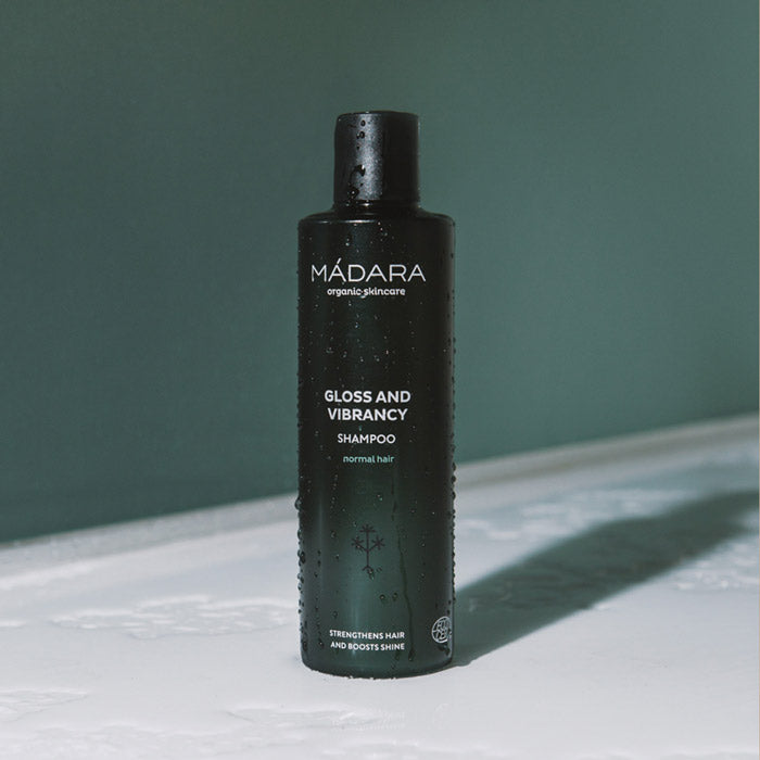 GLOSS AND VIBRANCY Shampoo, 250ml