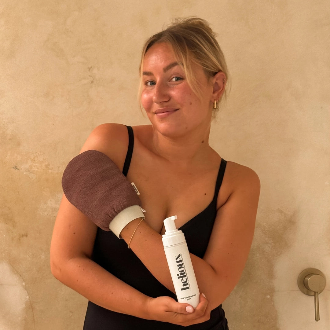 Velvet Self Tanning Mitt