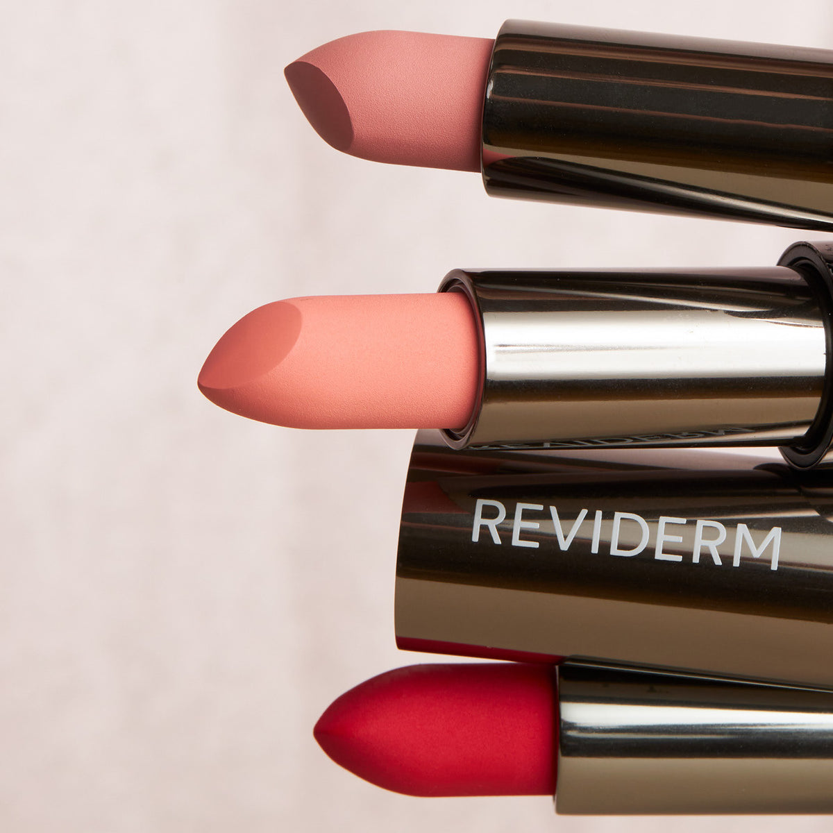 Velvet Illusion Lipstick