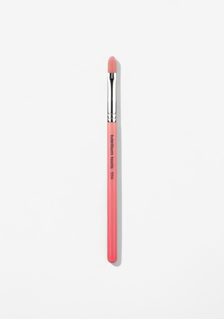 Pink Bambu 934 Precision Concealer