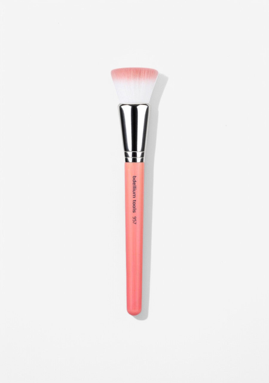 Pink Bambu 957 Precision Kabuki